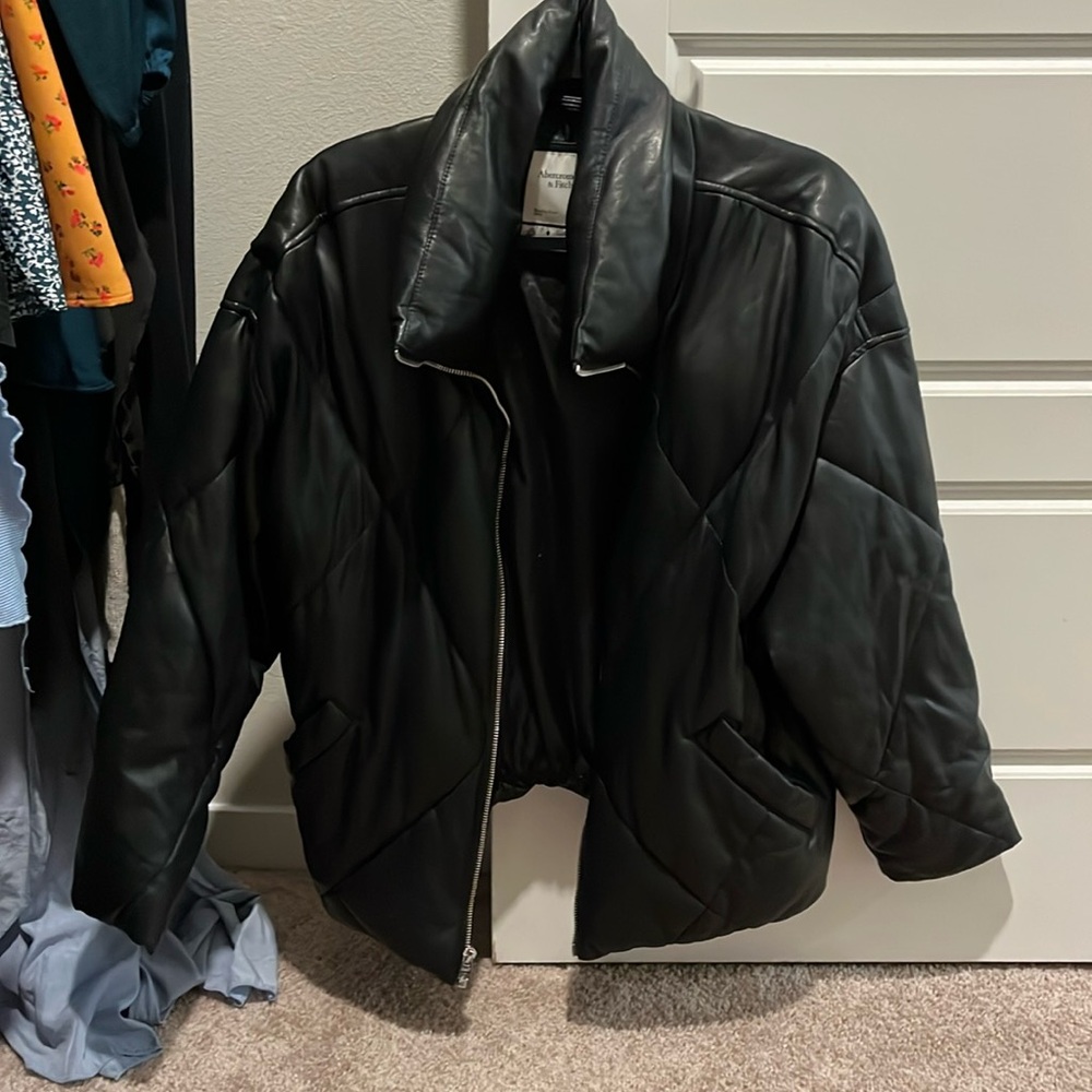 Abercrombie & Fitch Puffer Jacket